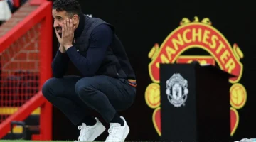 صدمة البريميرليغ.. مانشستر يونايتد يقيل أموريم من منصبه الفني